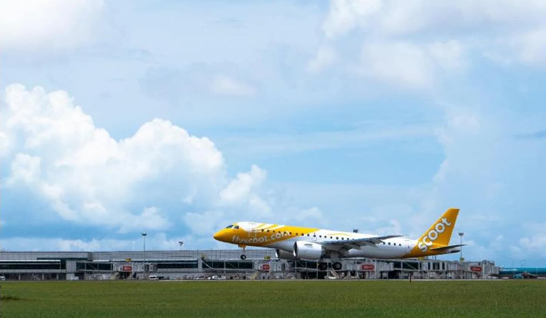Máy bay Scoot tại sân bay trước giờ khởi hành