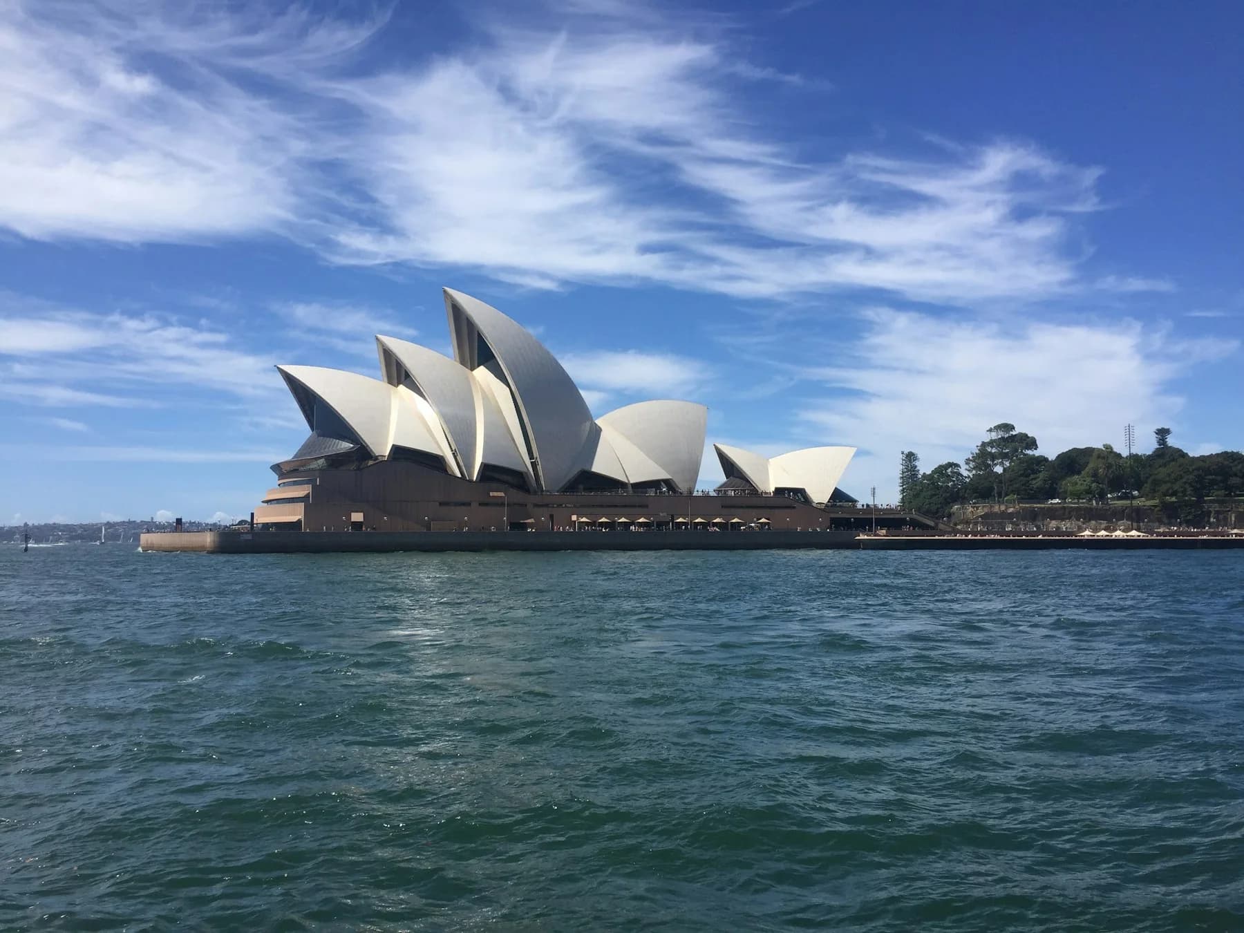 Nhà hát Opera bên vịnh Sydney